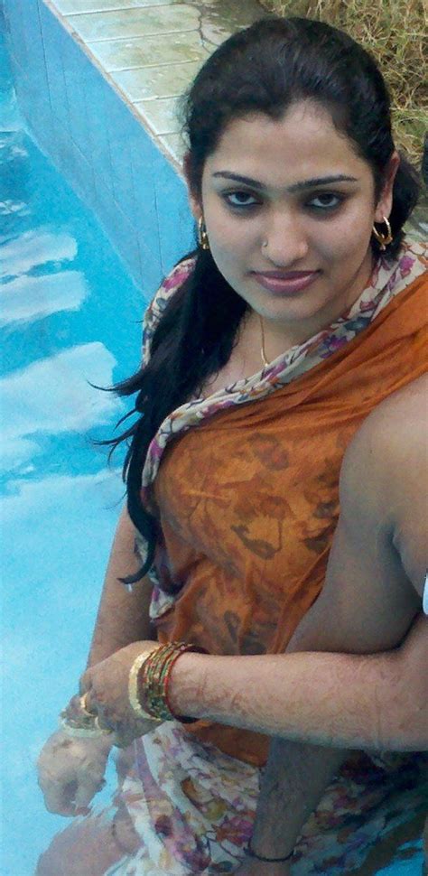 indian hd nude pics|Desi Nude Girls & Women Porn Pics